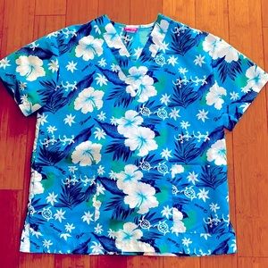 Hawaiian Scrub Top